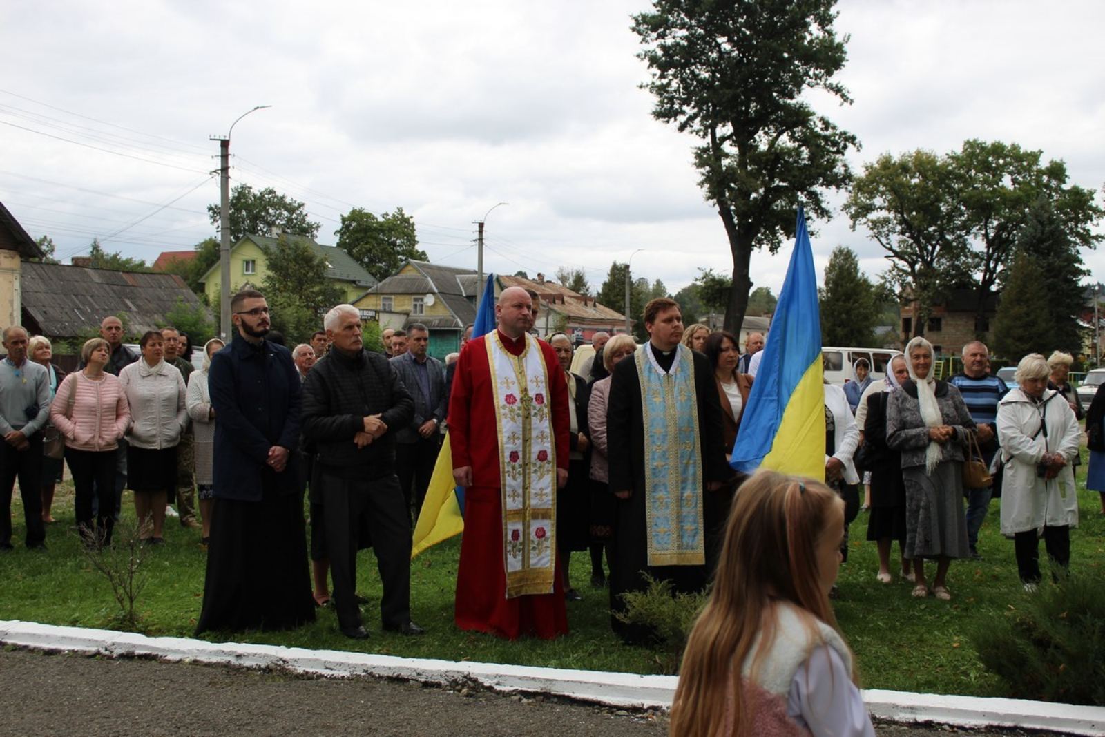 Урочистості з нагоди відзначення Дня захисників і захисниць України в селищі Делятин