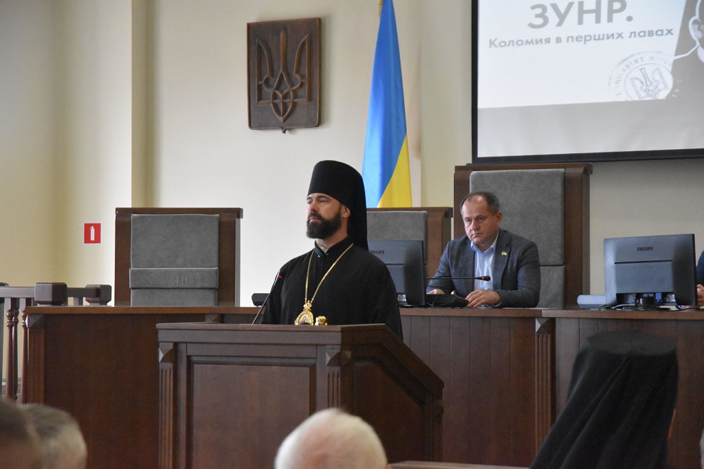Владика Юліан взяв участь в урочистій сесії Коломийської міської ради, приуроченій 105-й річниці створення ЗУНР