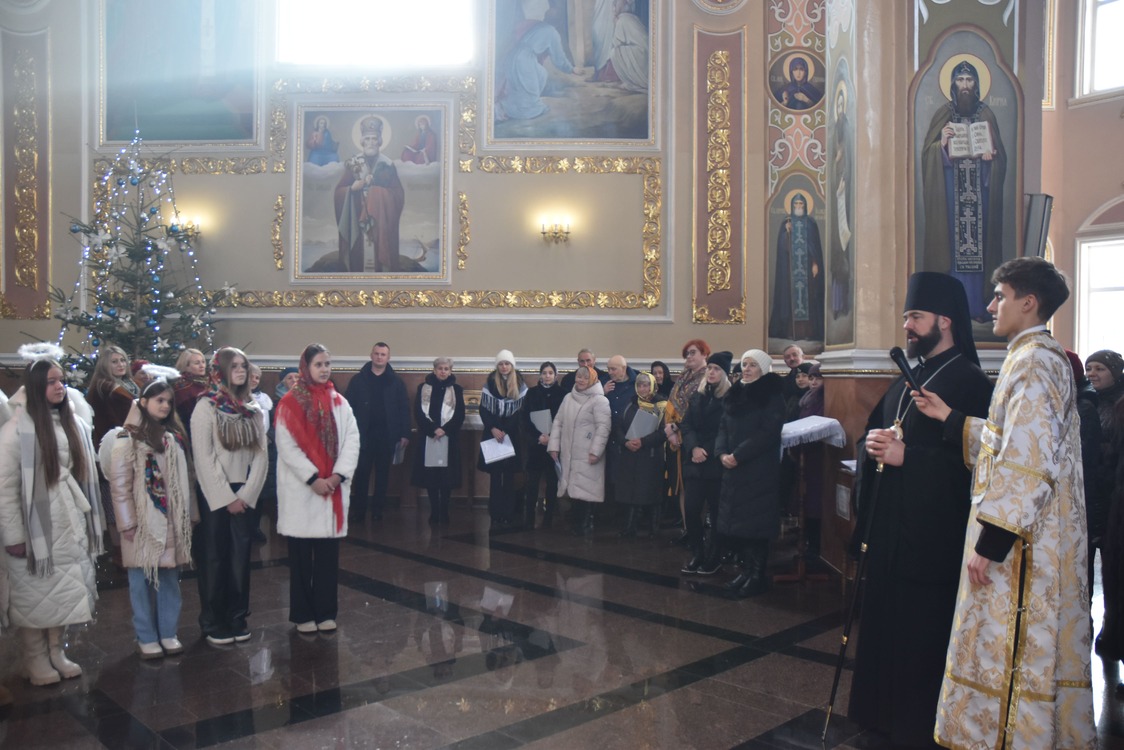 Різдвяне мистецьке дійство «Зроби своє серцем вертепом для Бога» у Кафедральному Соборі Преображення Господнього
