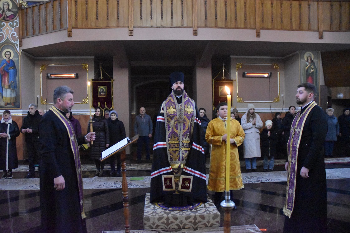 Правлячий Архієрей звершив Велике Повечір’я із читанням третьої частини Великого Покаянного Канону Преподобного Андрія Критського