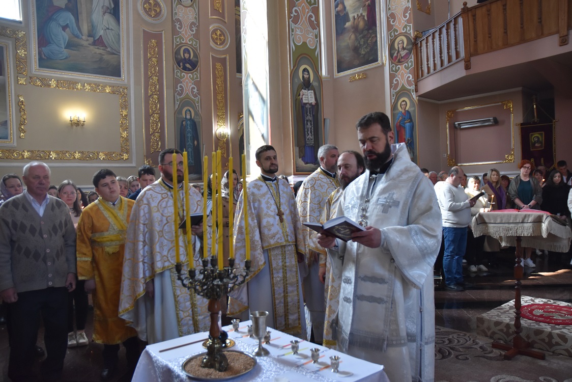 Архієпископ Юліан очолив Таїнство Соборування у Кафедральному Соборі Преображення Господнього