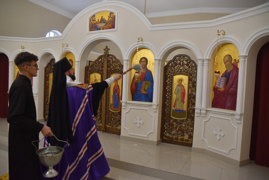 Архієпископ Юліан здійснив освячення іконостасу Собору Святого Апостола і Євангелиста Іоана Богослова міста Коломия