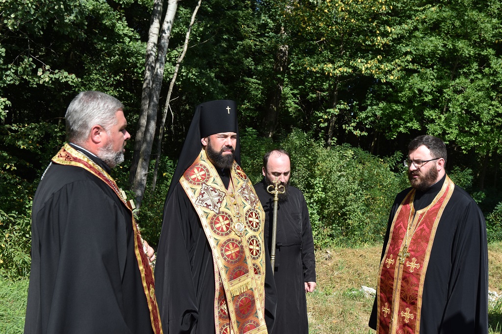 Владика Юліан звершив Панахиду за спокій душі великого українського композитора та музикознавця Олександра Козаренка