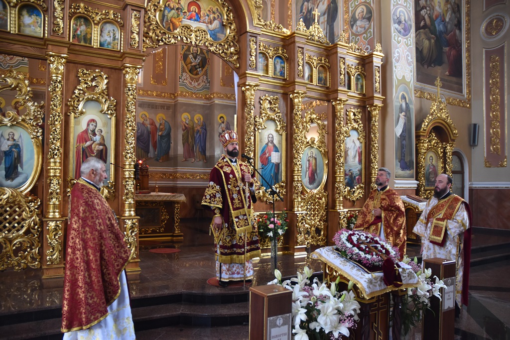 Архіпастирське служіння на свято Воздвиження Чесного і Животворчого Хреста Господнього