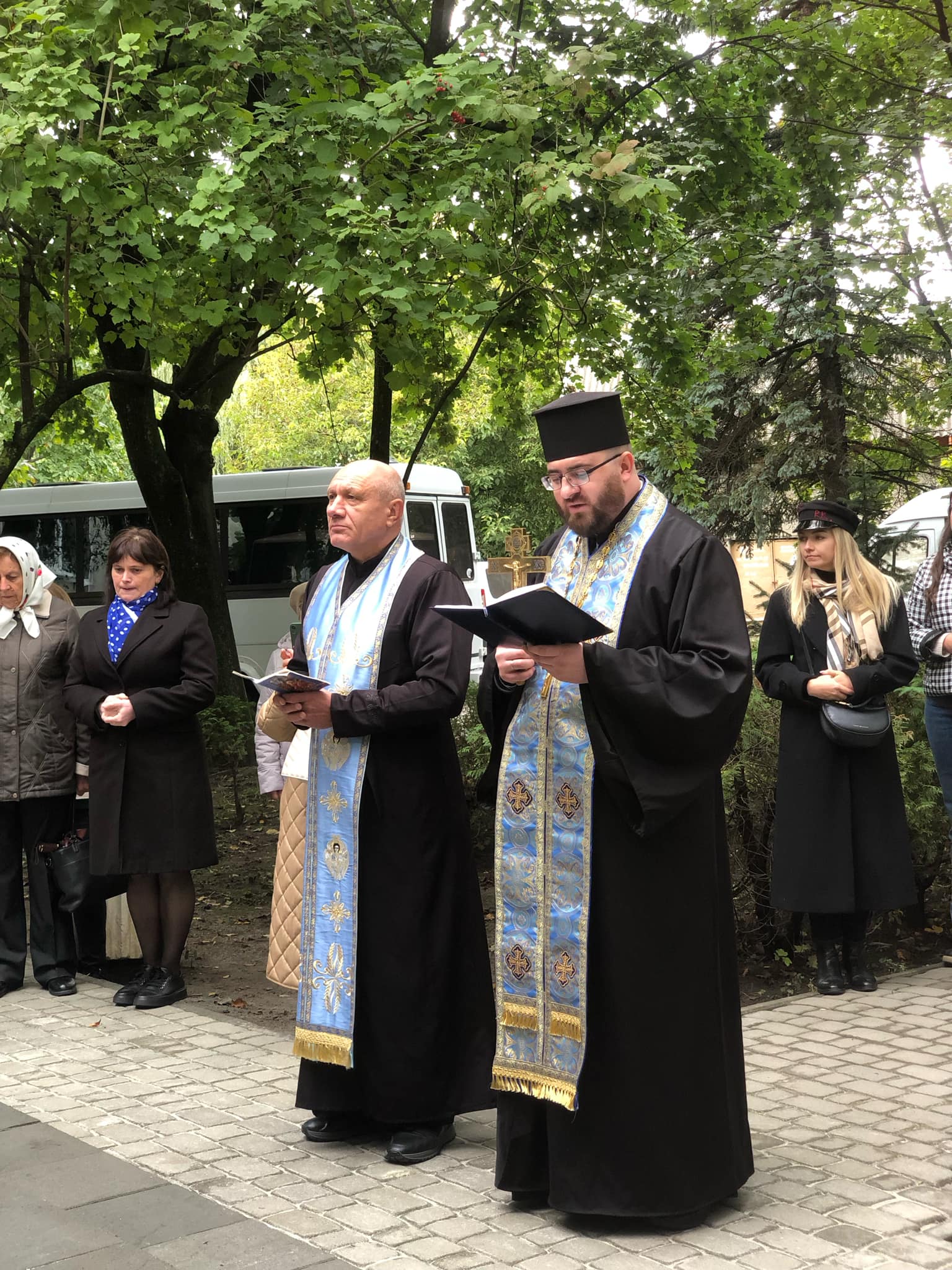 Молебень за переможний мир в Україні в місті Коломия