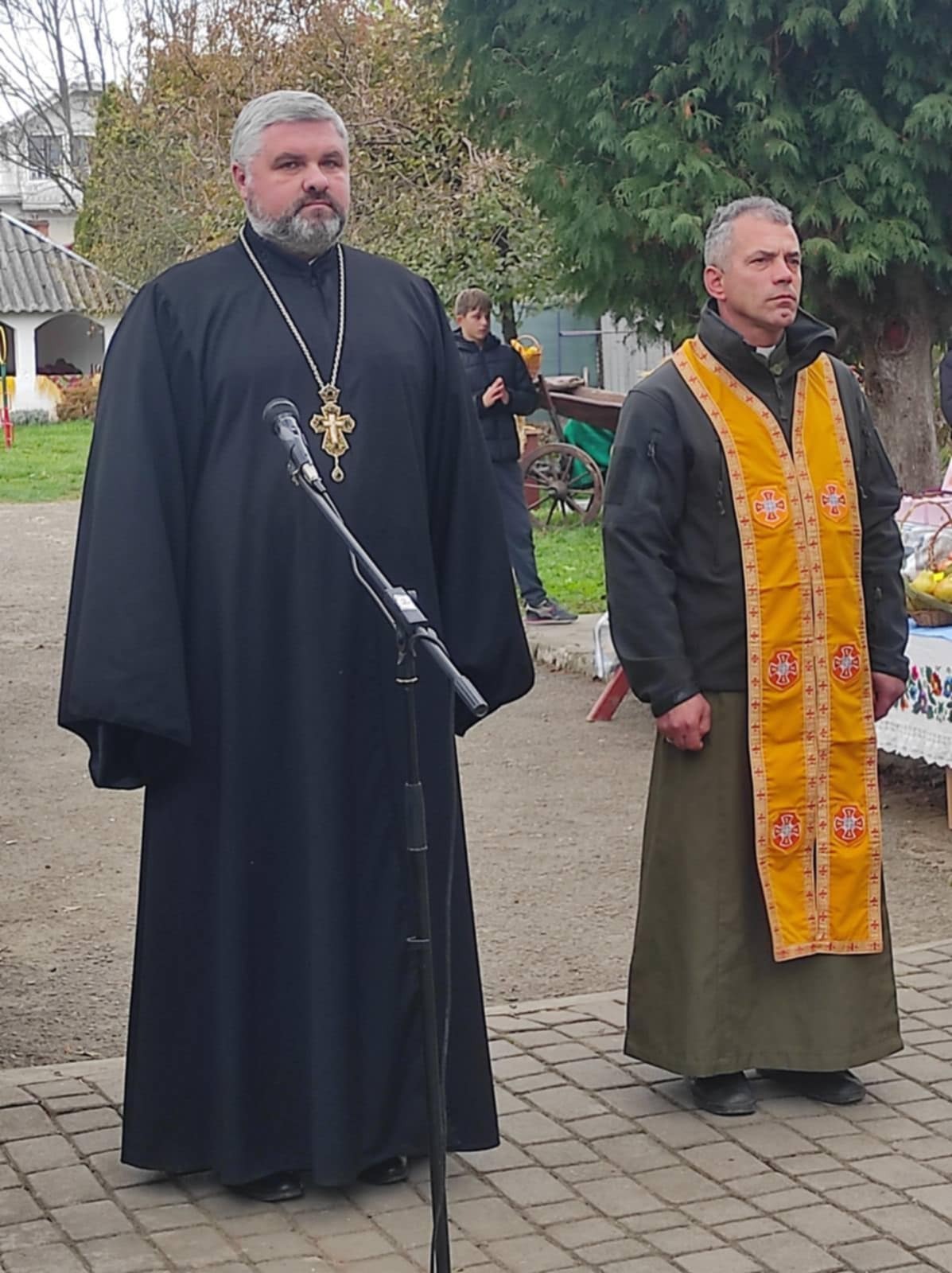 Благодійна ярмарка на підтримку Української Армії в дитячому садку №18 міста Коломия