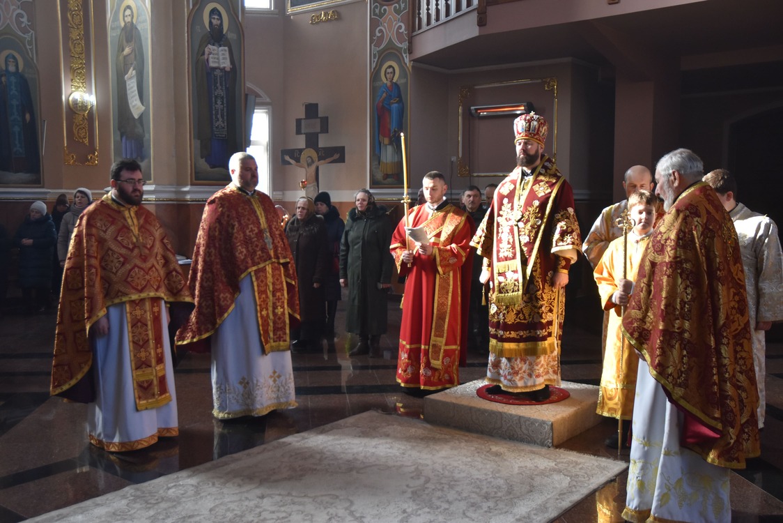 Архієрейське служіння в суботу М’ясопусну