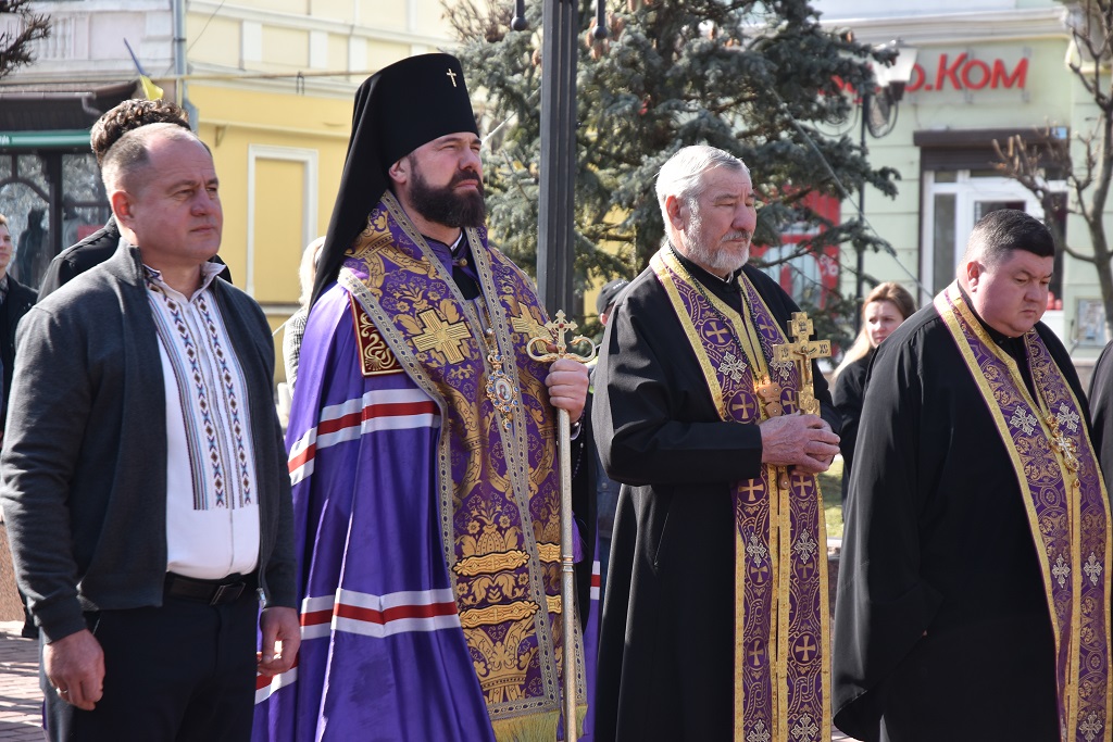 Керуючий Коломийською Єпархією взяв участь в урочистостях з нагоди 211-ї річниці від Дня народження Тараса Шевченка