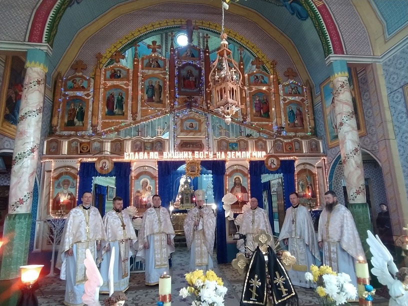 Заупокійне богослужіння за спочилим митр. прот. Михайлом Купчаком у 40-й день від дня його упокоєння