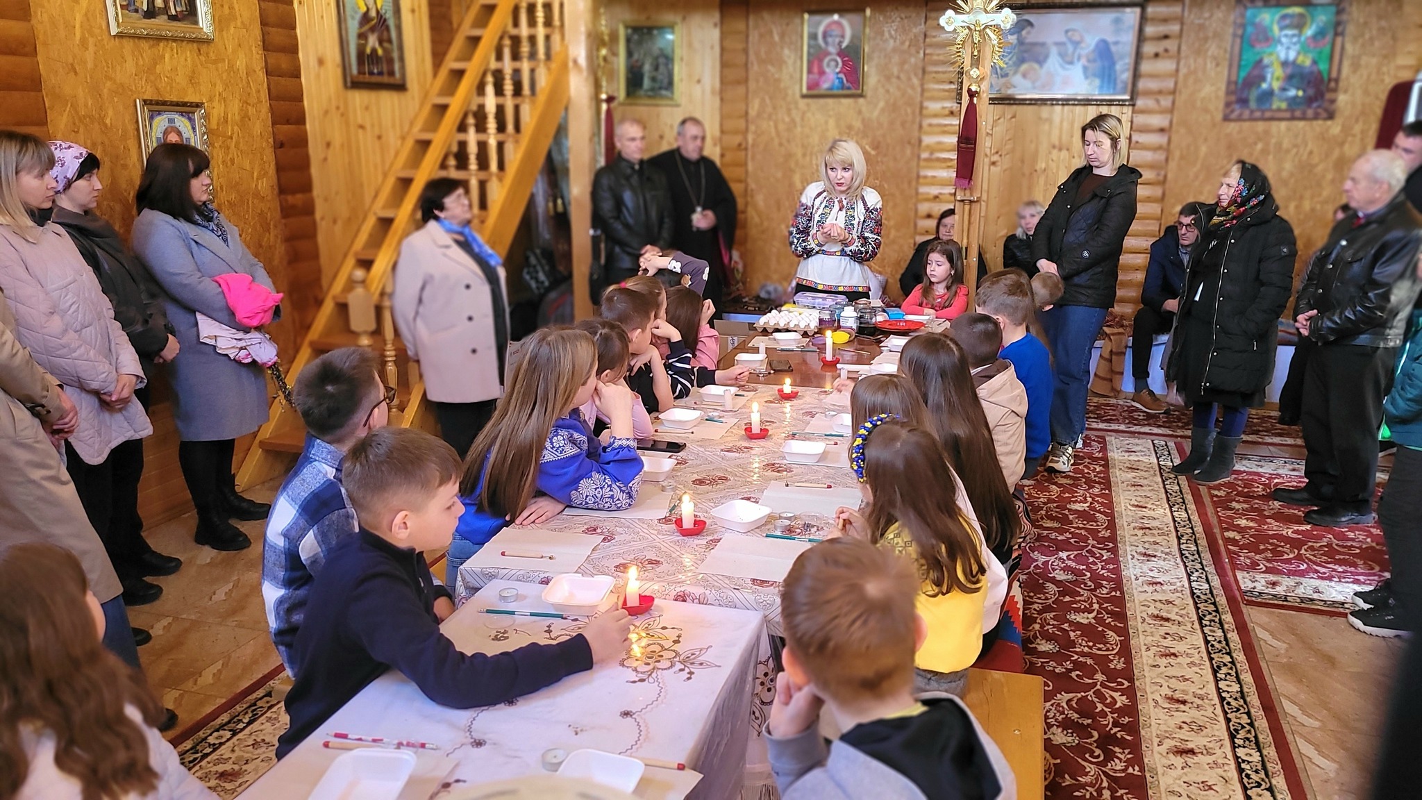 Майстер-клас із розпису писанок  у Храмі Святих рівноапостольних Костянтина і Єлени міста Коломия