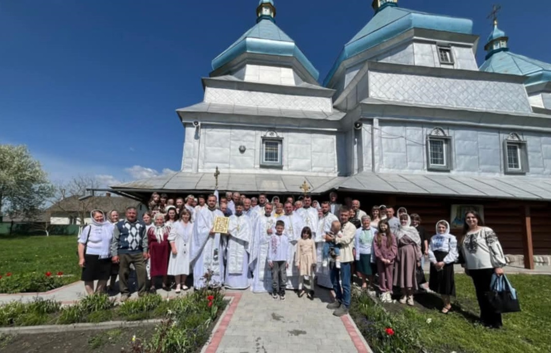 Урочисте богослужіння з нагоди престольного свята Храму села Острівець