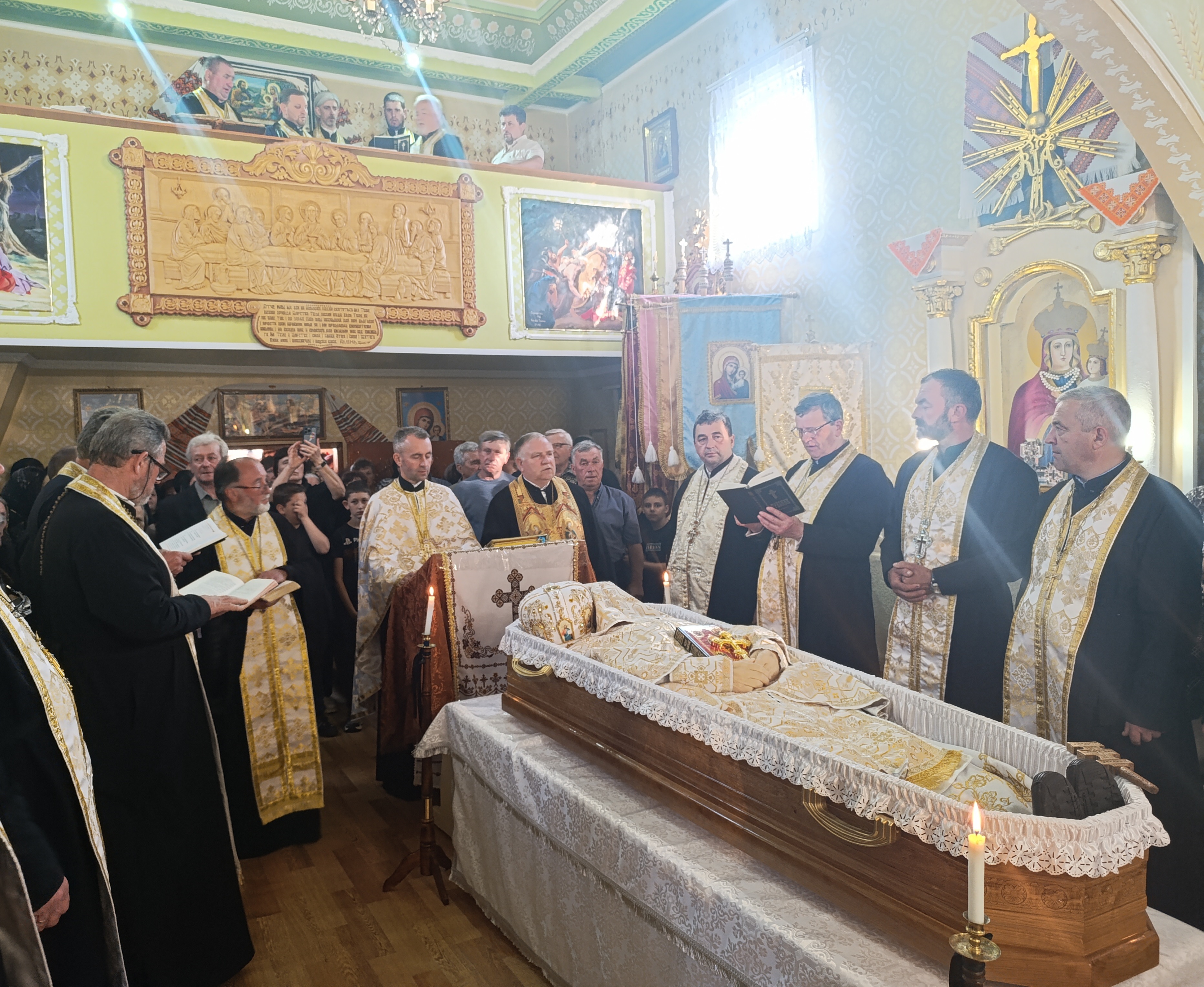 Секретар Єпархіального Управління очолив Парастас за спочилим митр. прот. Петром Фуриком