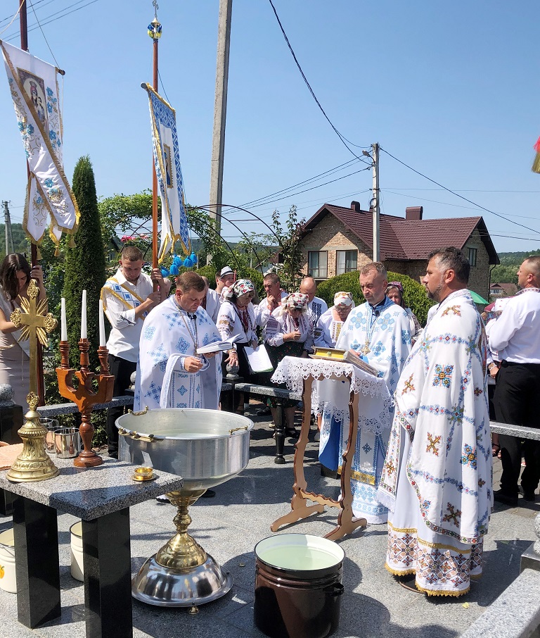 Урочисте богослужіння з нагоди престольного свята Храму села  Молодятин