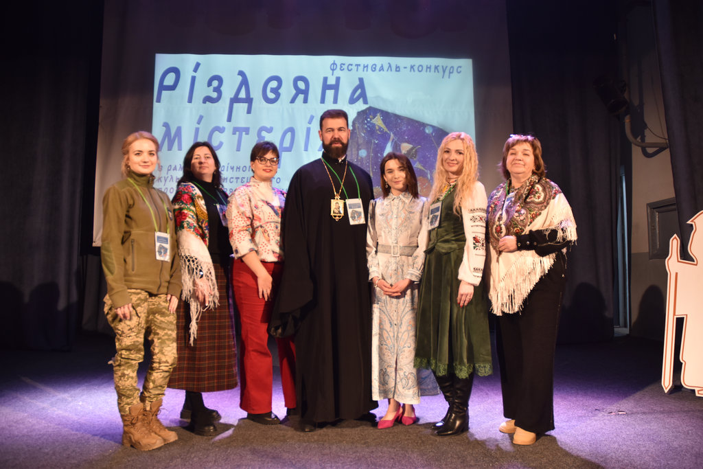 Владика Юліан очолив журі Фестивалю-конкурсу «Різдвяна містерія» у місті Коломия