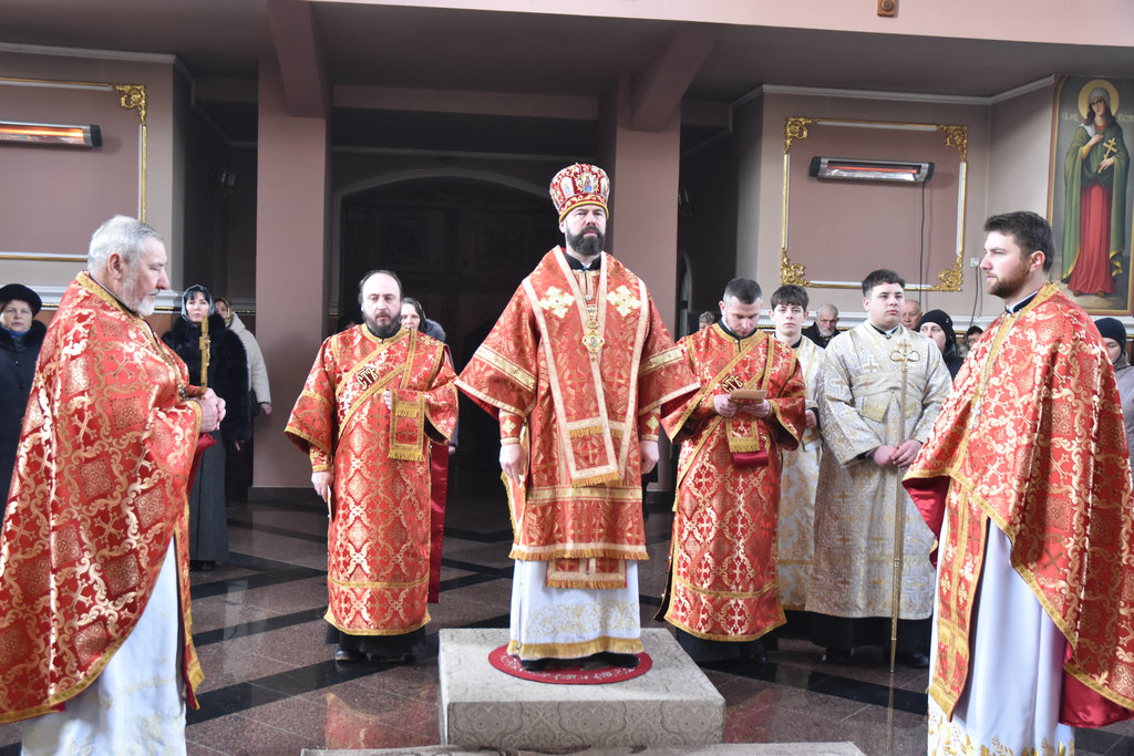 Архіпастирське служіння в суботу М’ясопусну