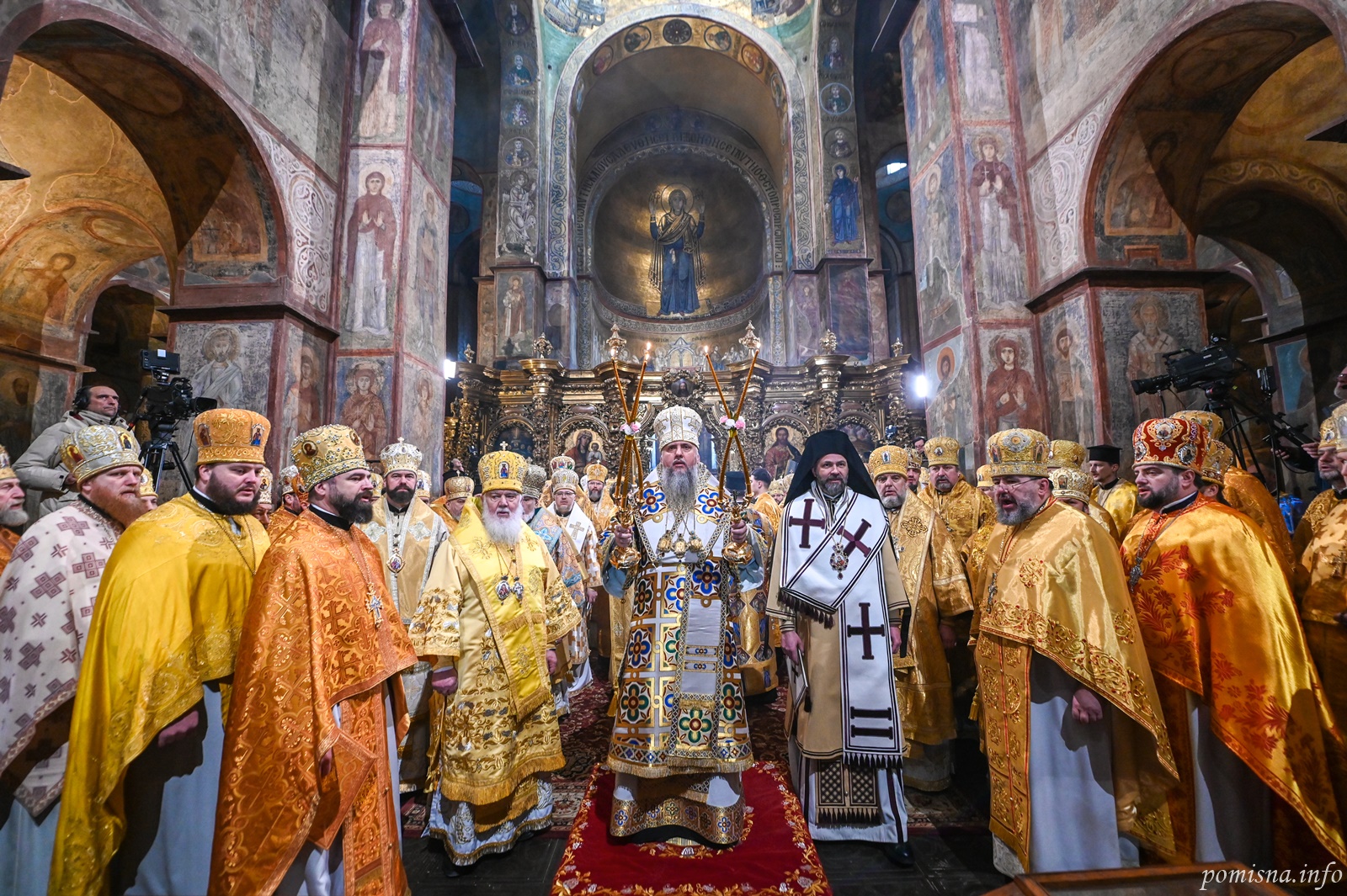 Архієпископ Юліан взяв участь в урочистому богослужінні з нагоди 7-ї річниці інтронізації Блаженнійшого Митрополита Епіфанія