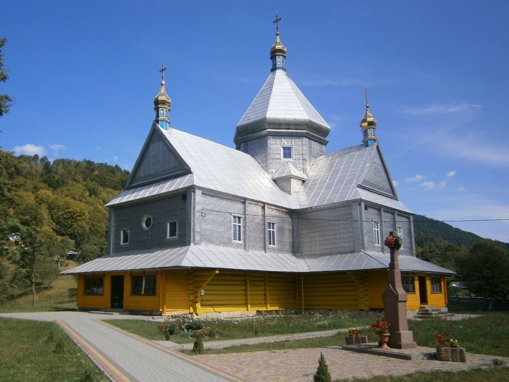 Храм Святителя Василія Великого села Річка