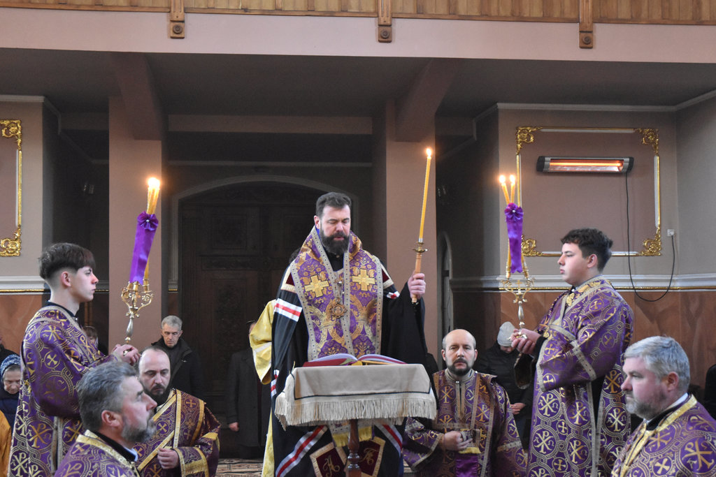 Архієпископ Юліан звершив Вечірню із Чином Пасії у першу неділю  Великого посту