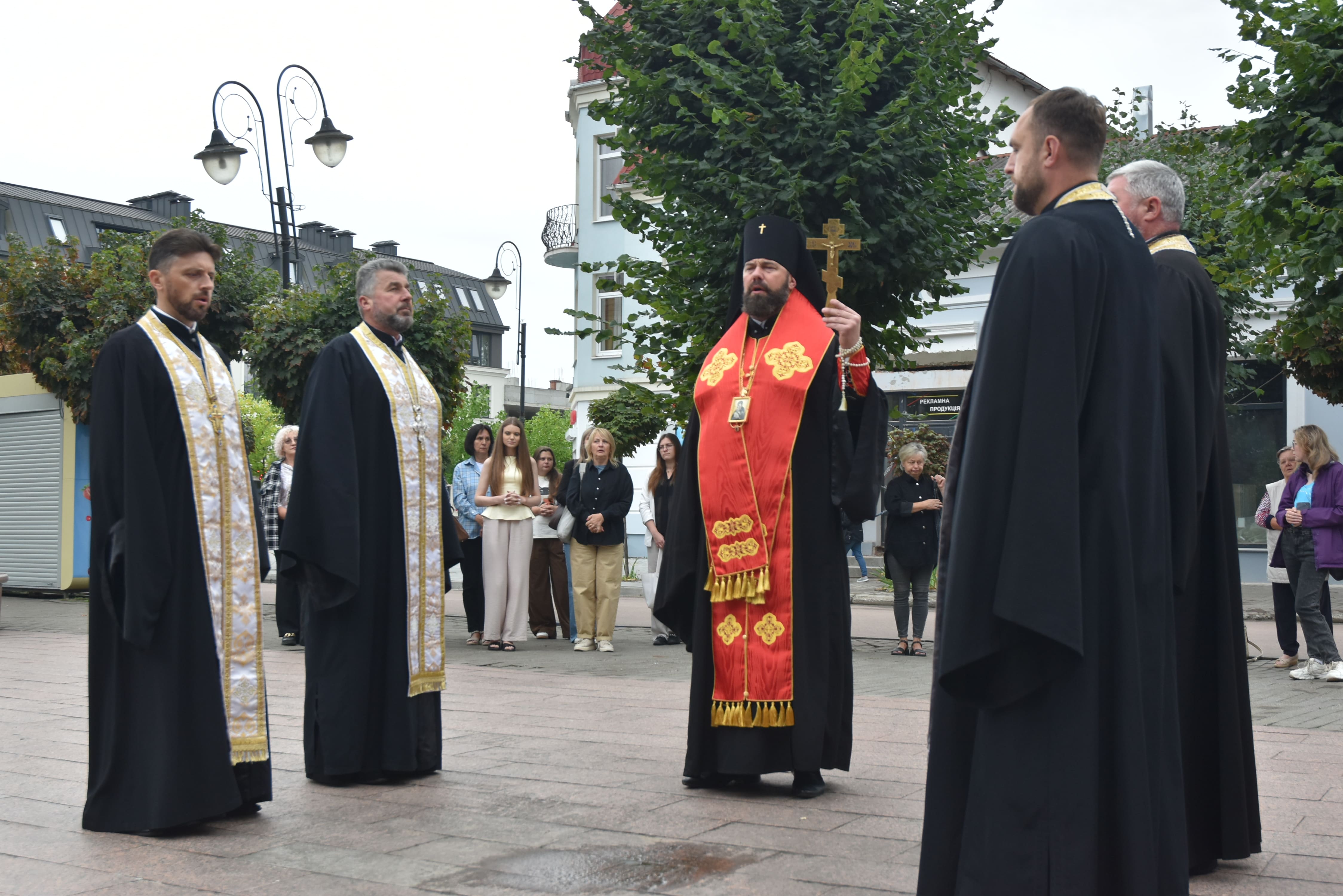 Владика Юліан очолив Панахиду за спокій душі І. Я. Франка в 170-ту річницю від Дня його Народження
