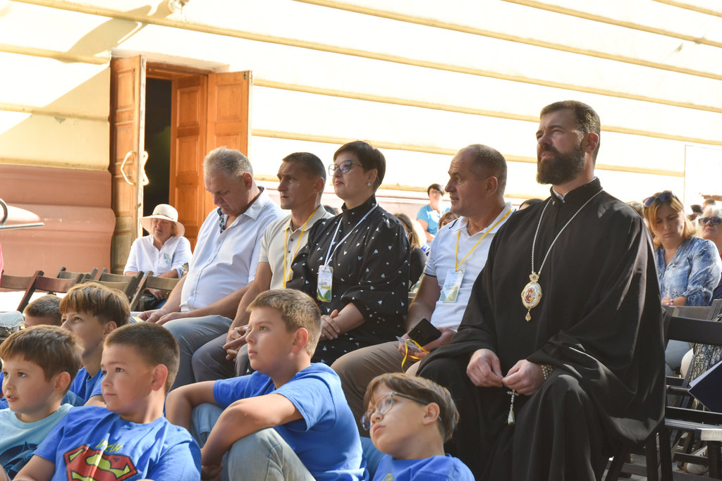 Правлячий Архієрей взяв участь у тематичному заході “Освіта очима дітей” в місті Коломия