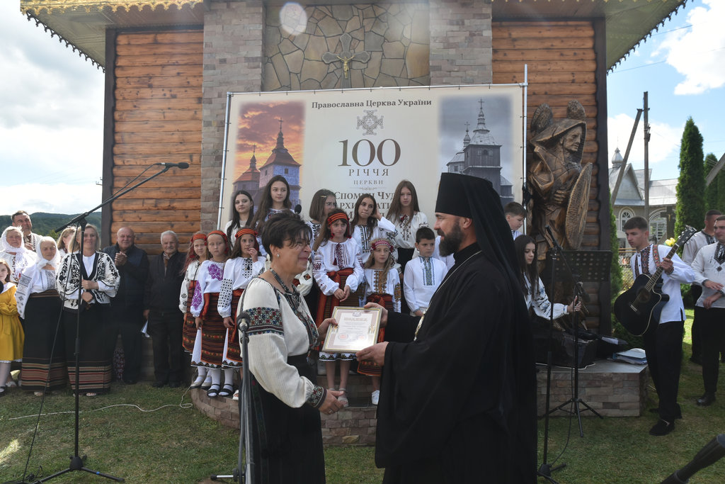 Владика Юліан взяв участь у концерті з нагоди 100-літнього Ювілею Храму селища Ланчин
